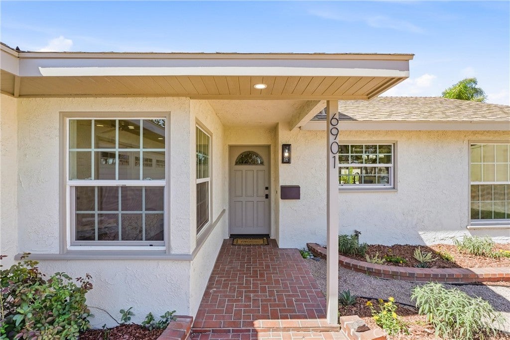 6901 Brunswick, Huntington Beach CA 92647 - Photo 9