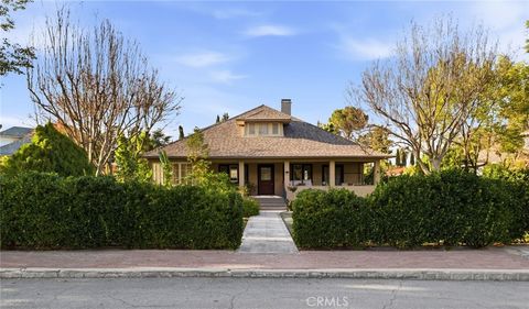 Photo of 1200 Cedar Avenue, Redlands, CA 92373 (MLS # IG26026627)