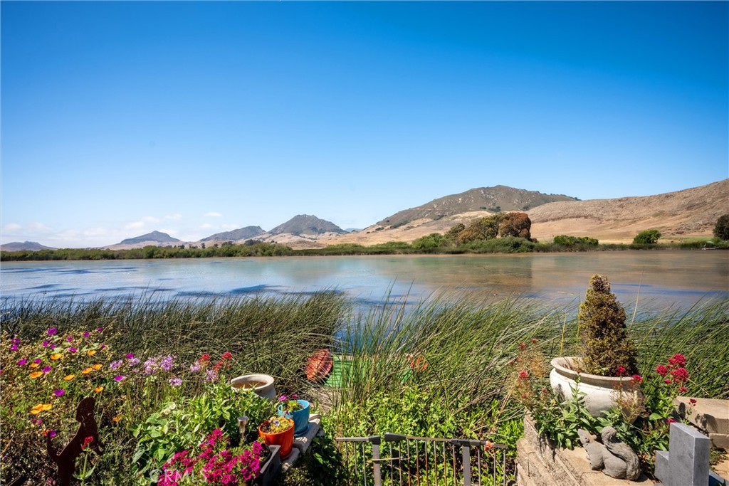 1330 Oceanaire Drive
