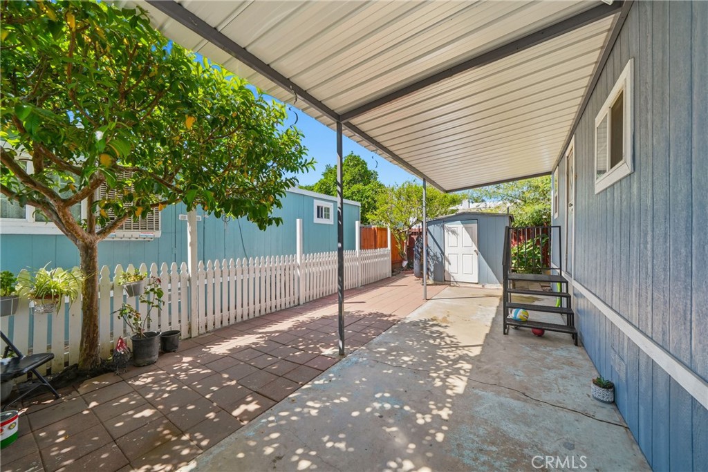 845 W Valley Boulevard 22