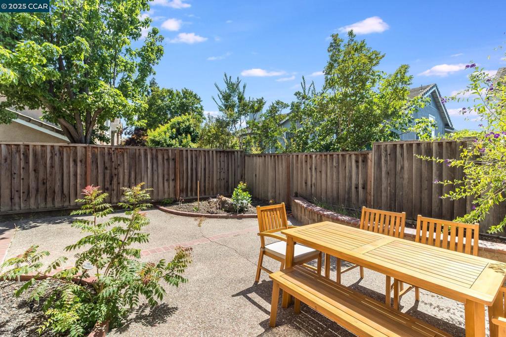 WESTAIRE MANOR - Residential