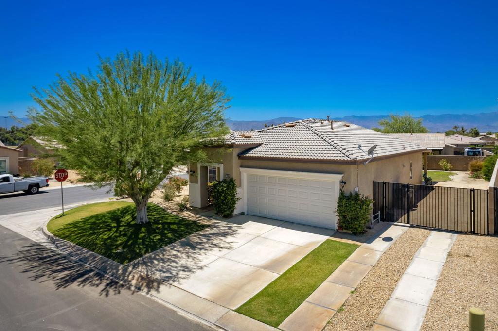 Shadow Hills - Residential