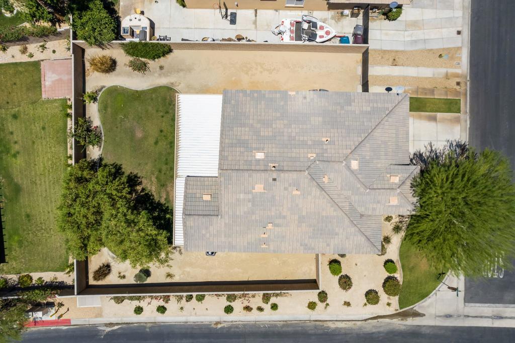 Shadow Hills - Residential