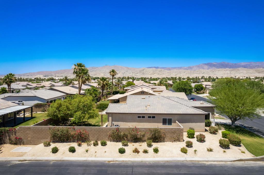 Shadow Hills - Residential