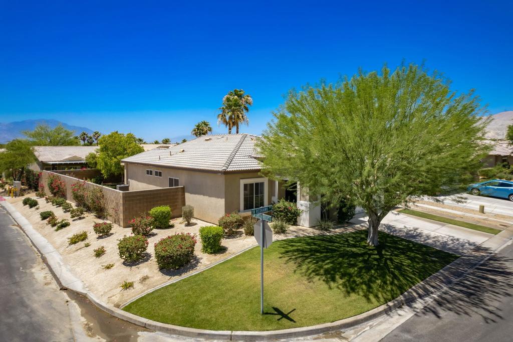 Shadow Hills - Residential