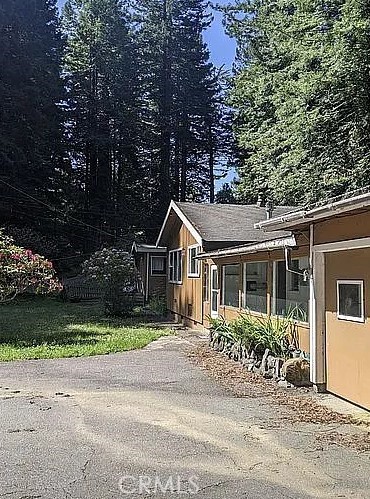 3027 Brier Lane