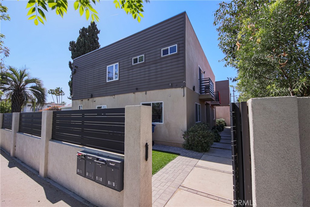 Properties 1 7443 Troost Avenue