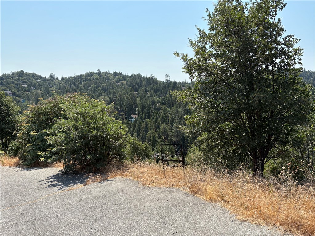 Arrowhead Woods (AWHW) - Land