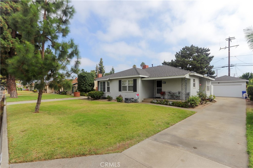 7811 Coolgrove Drive
