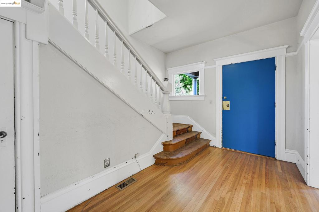BERKELEY BOWL - Residential