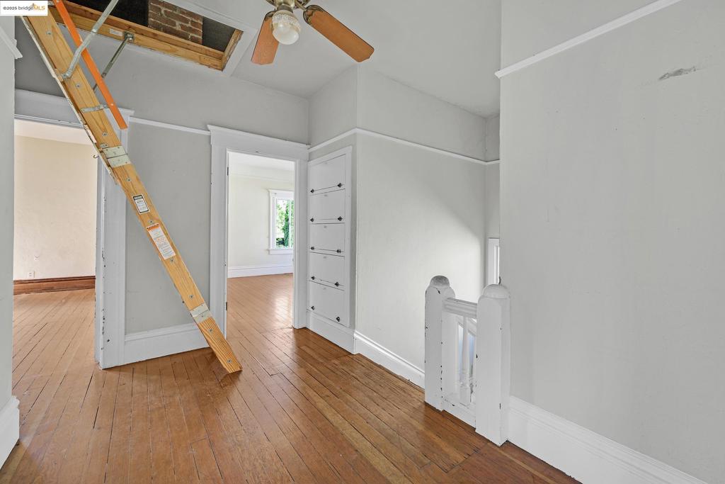 BERKELEY BOWL - Residential