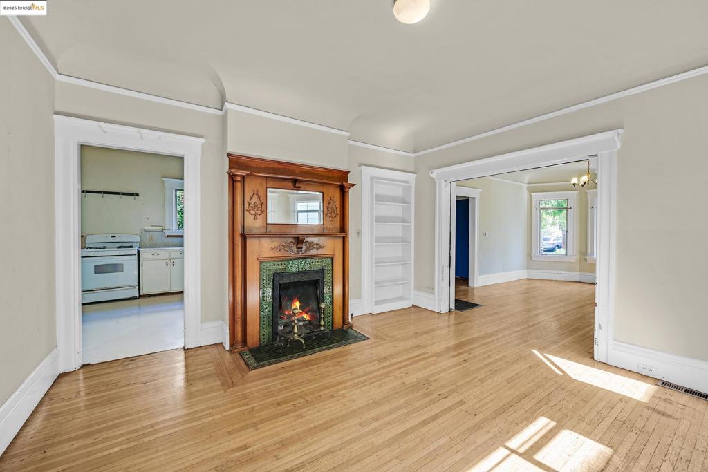 BERKELEY BOWL - Residential