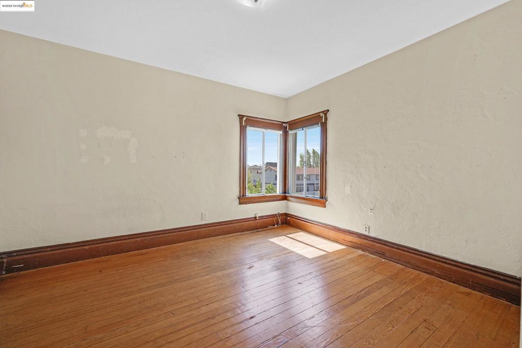 BERKELEY BOWL - Residential