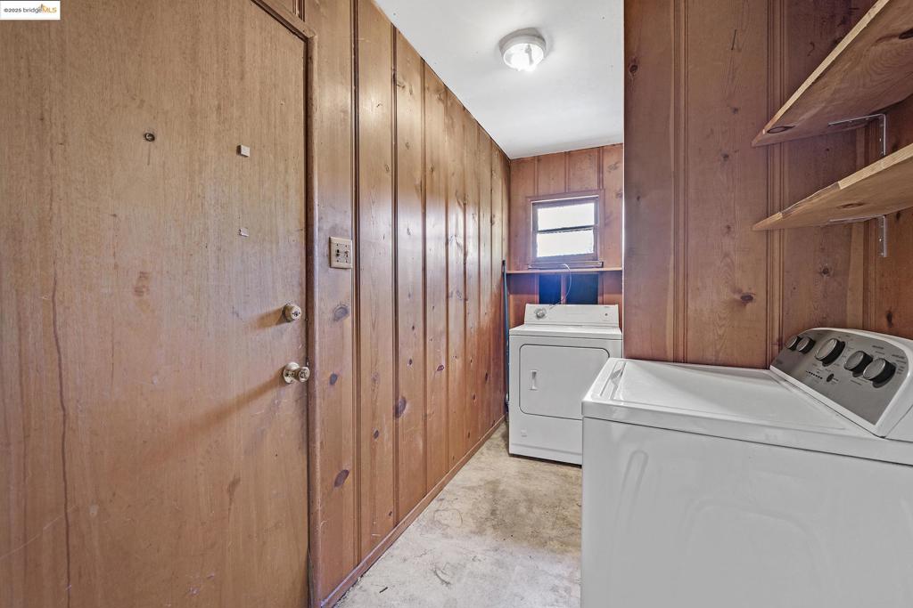BERKELEY BOWL - Residential
