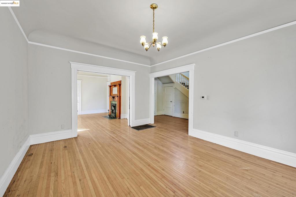 BERKELEY BOWL - Residential