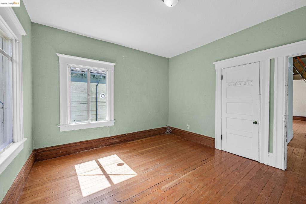 BERKELEY BOWL - Residential