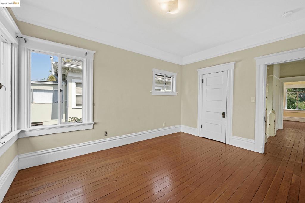 BERKELEY BOWL - Residential