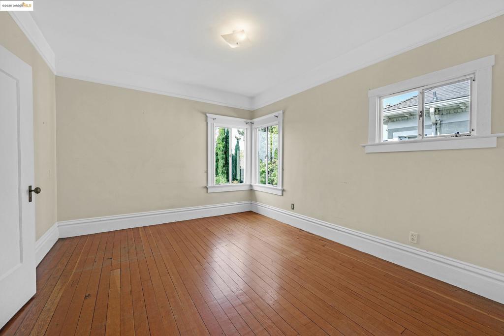 BERKELEY BOWL - Residential