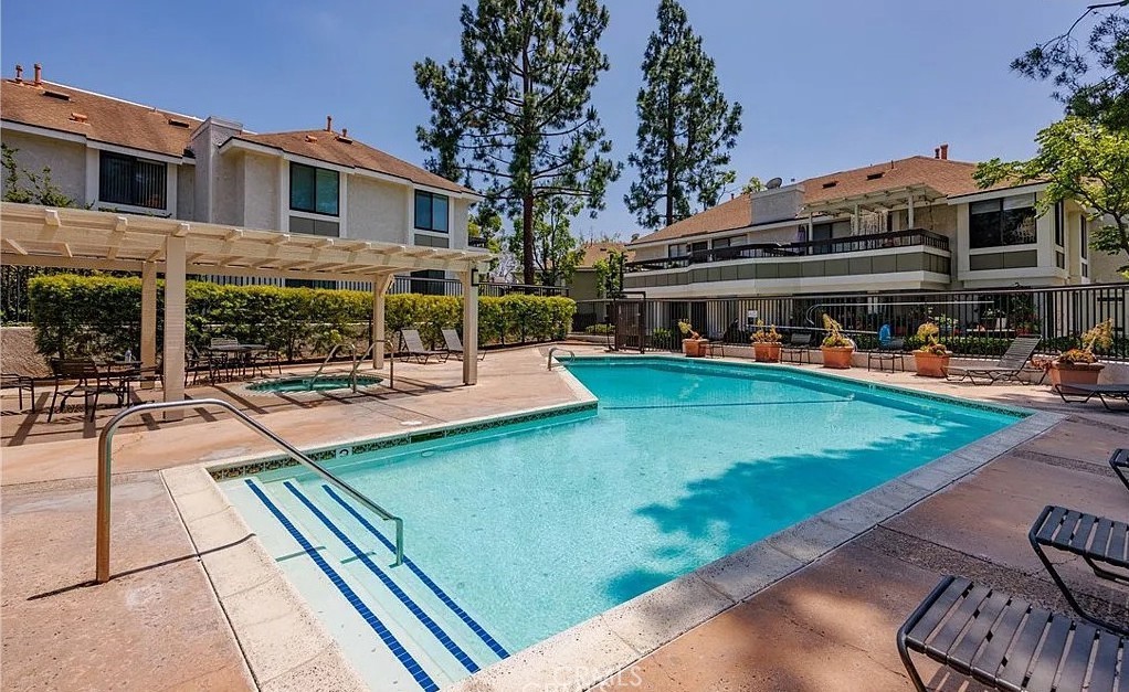 White Oak (WO) - Residential Lease