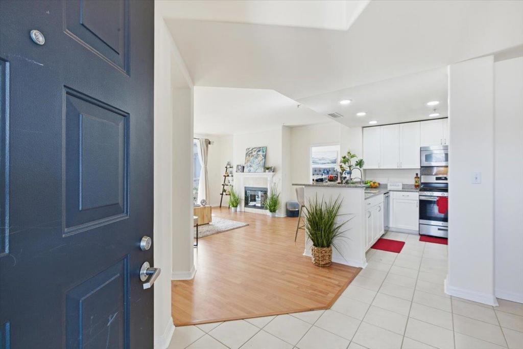 3901 Lick Mill Boulevard 360