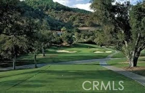 Photo of 4023 Pala Mesa Oaks Dr, Fallbrook, CA 92028 (MLS # OC25277915)