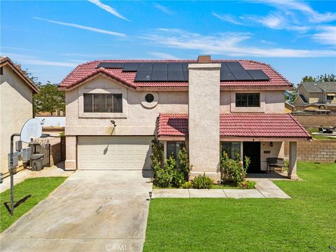 Photo of 42926 Pearlwood Drive, Lancaster, CA 93536 (MLS # CV25183942)