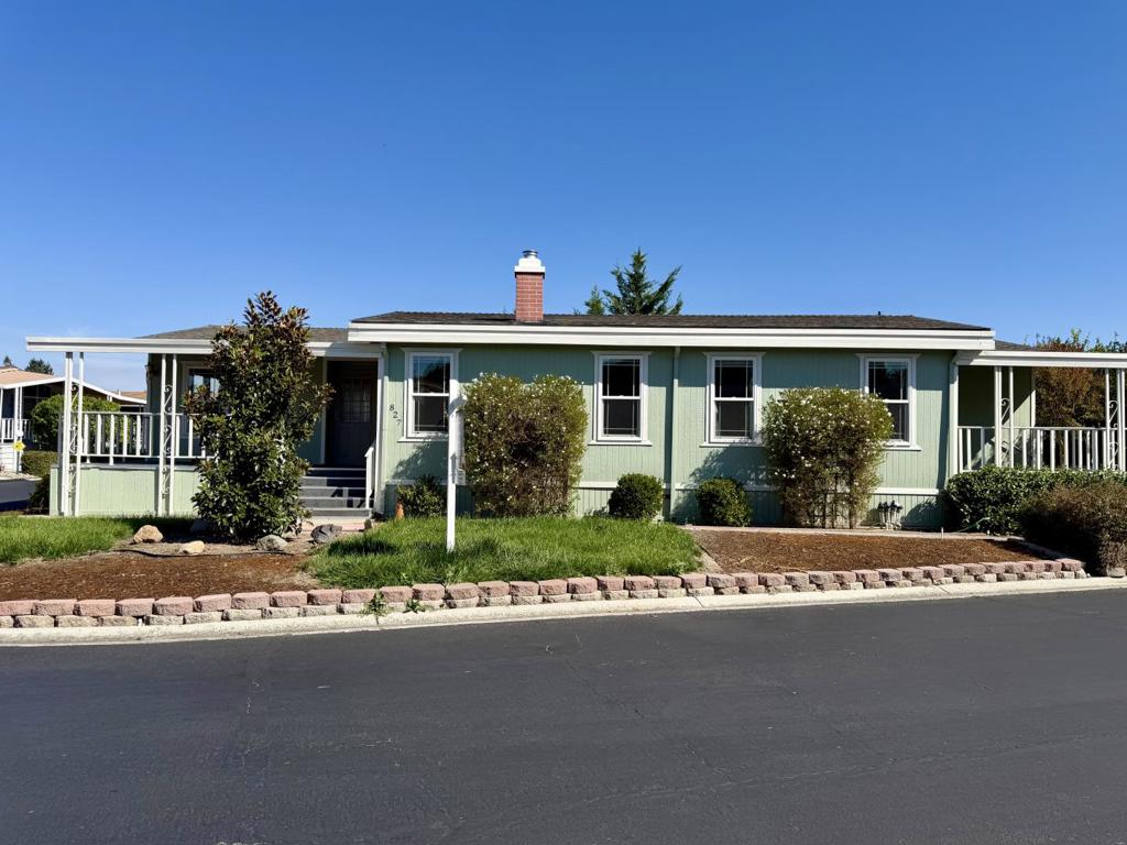 827 Villa Teresa Way 827