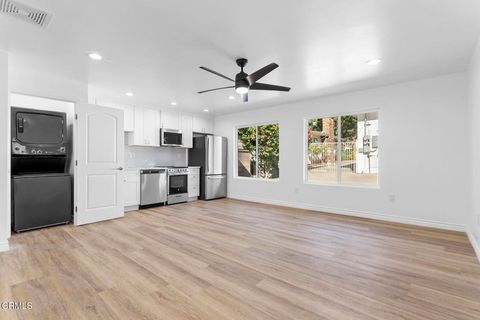 Photo of 3308 Primavera Street, Pasadena, CA (MLS # P1-24910)