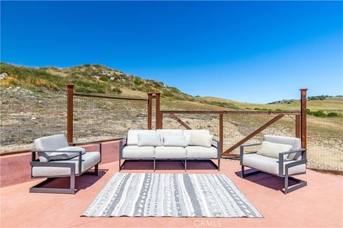 Tiny photo for 2155 Holly Drive, Paso Robles, CA 93446 (MLS # NS26051616)
