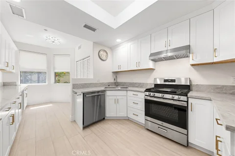 MLS: TR26148928