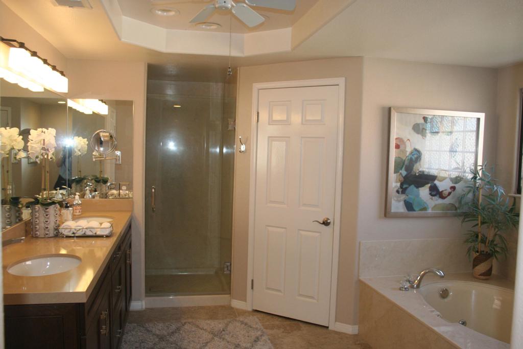 Avondale Country Clu - Residential