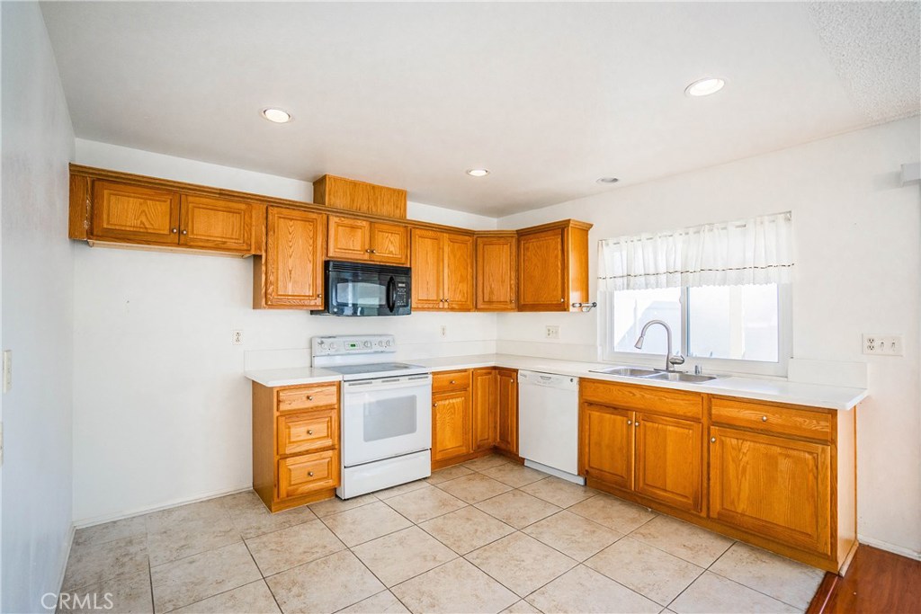 NA - Residential Lease