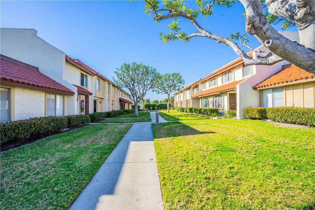 NA - Residential Lease