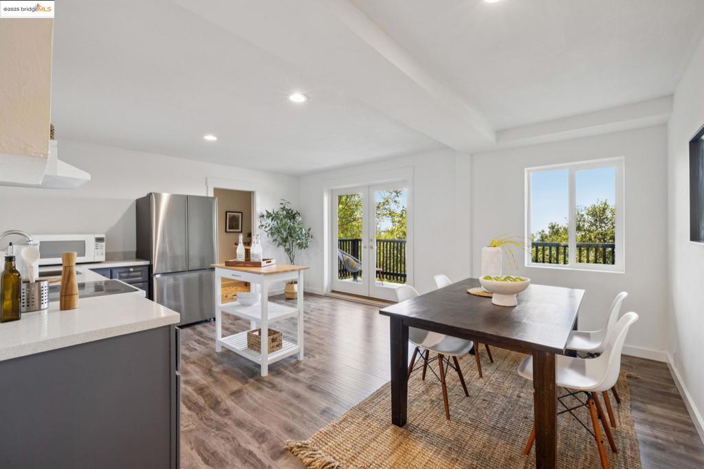 PIEDMONT PINES - Residential