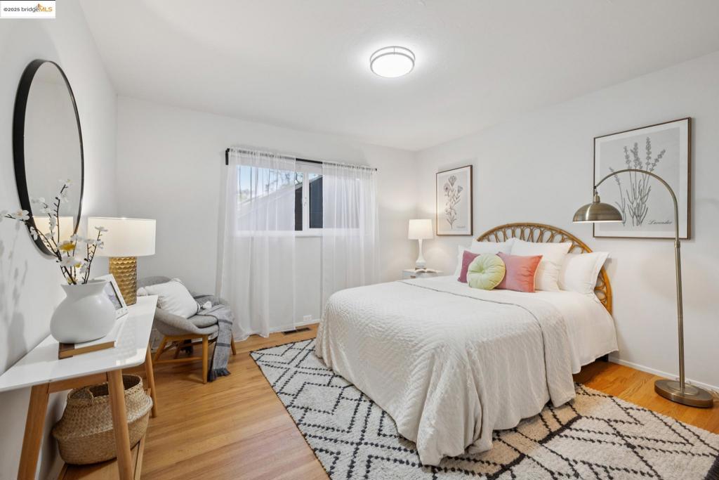 PIEDMONT PINES - Residential