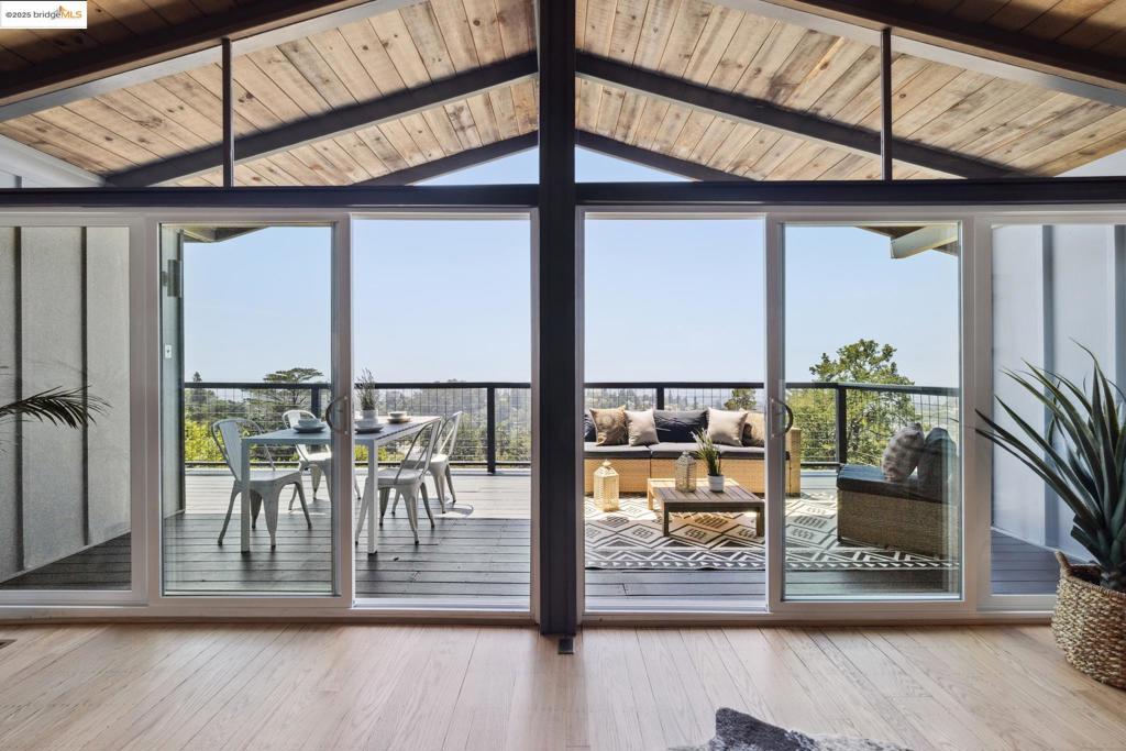 PIEDMONT PINES - Residential
