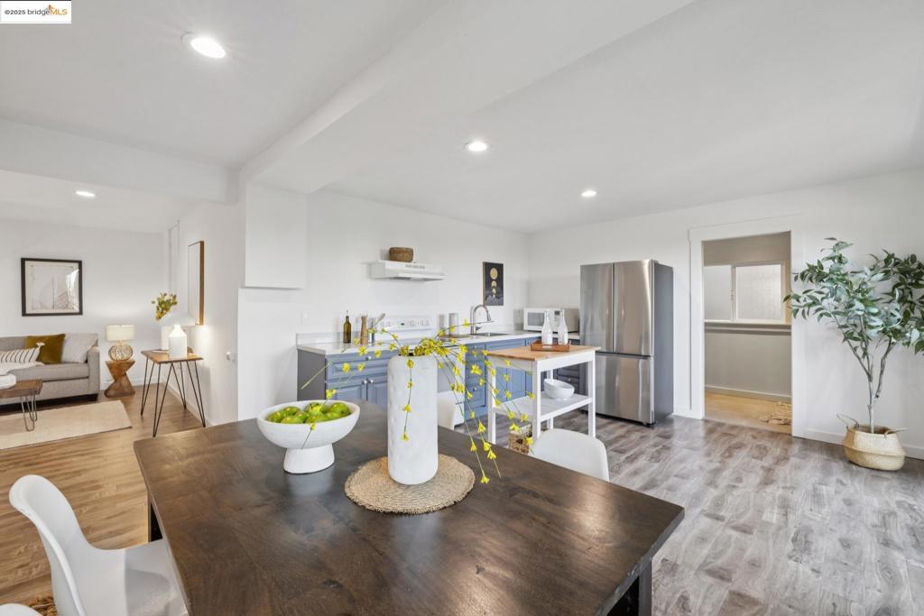 PIEDMONT PINES - Residential