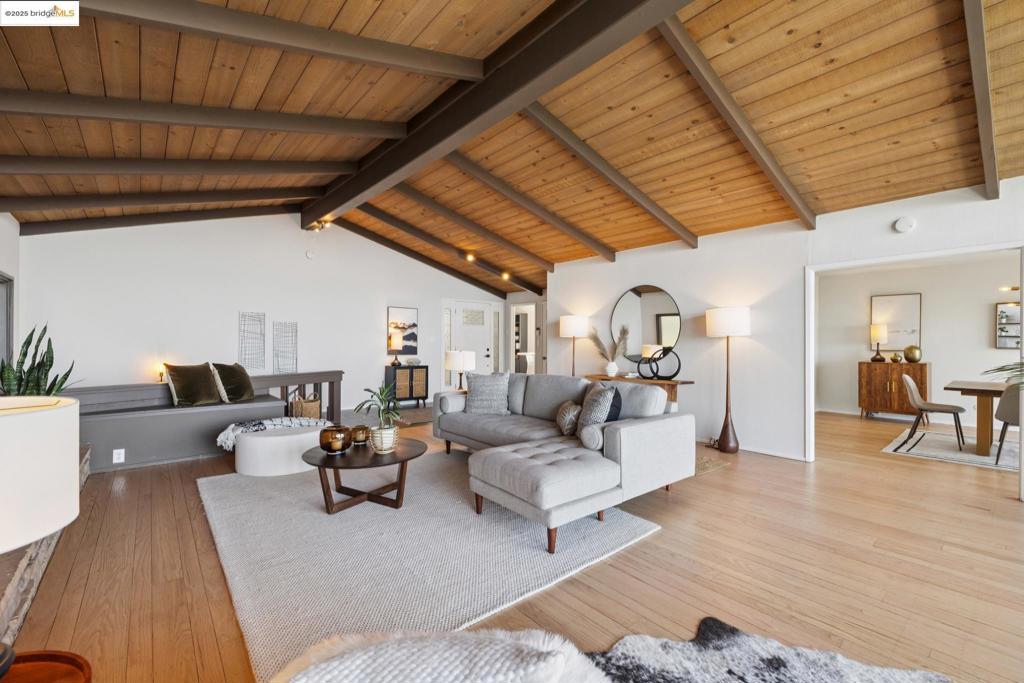 PIEDMONT PINES - Residential