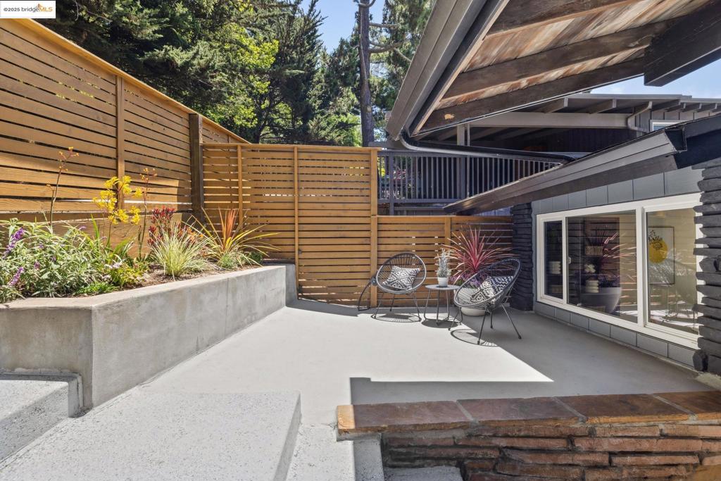 PIEDMONT PINES - Residential
