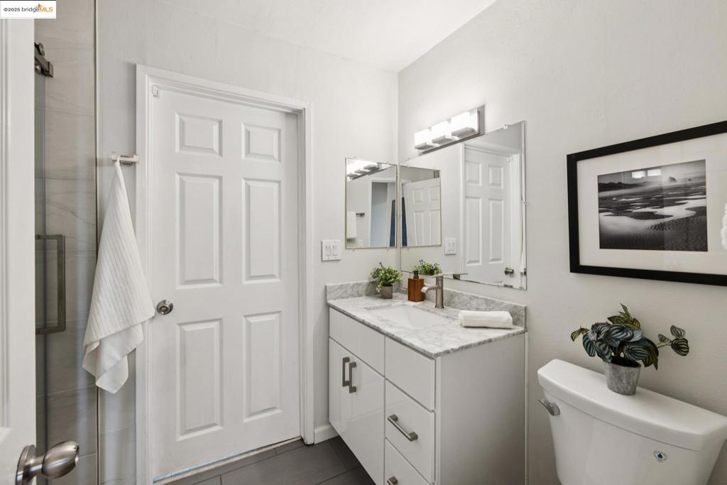 PIEDMONT PINES - Residential