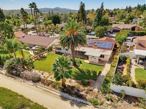 Tiny photo for 17253 Saint Andrews Drive DR, Poway, CA 92064 (MLS # 260025158SD)