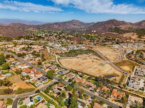 Tiny photo for 17253 Saint Andrews Drive DR, Poway, CA 92064 (MLS # 260025158SD)