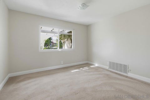 Tiny photo for 17253 Saint Andrews Drive DR, Poway, CA 92064 (MLS # 260025158SD)