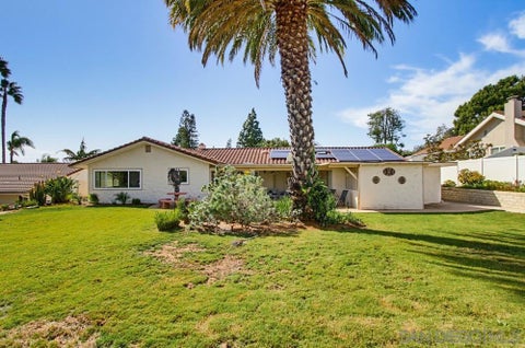 Tiny photo for 17253 Saint Andrews Drive DR, Poway, CA 92064 (MLS # 260025158SD)