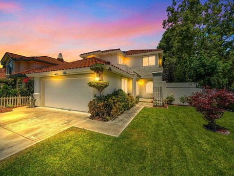 Photo of 505 Westside Avenue, Sunnyvale, CA 94087 (MLS # ML82048591)