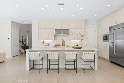 170 Wild Flower Lake Forest CA 92630