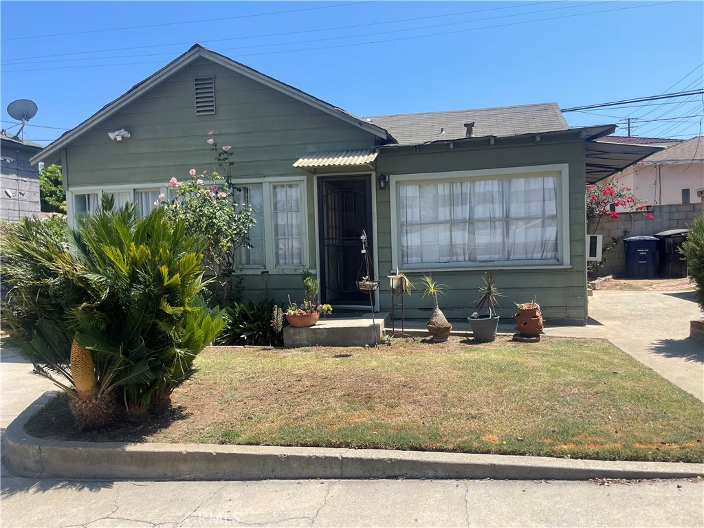 2624 Del Mar Avenue