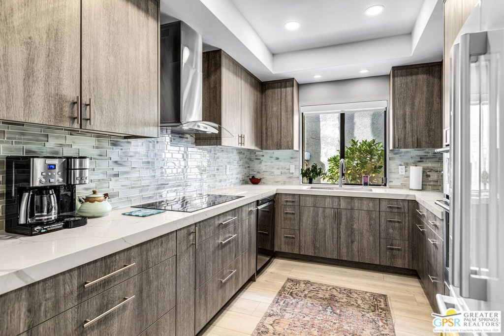 3600 E Bogert Trail B