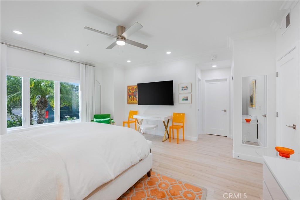 401 Seaward Road 2, Corona Del Mar CA 92625 - Photo 12