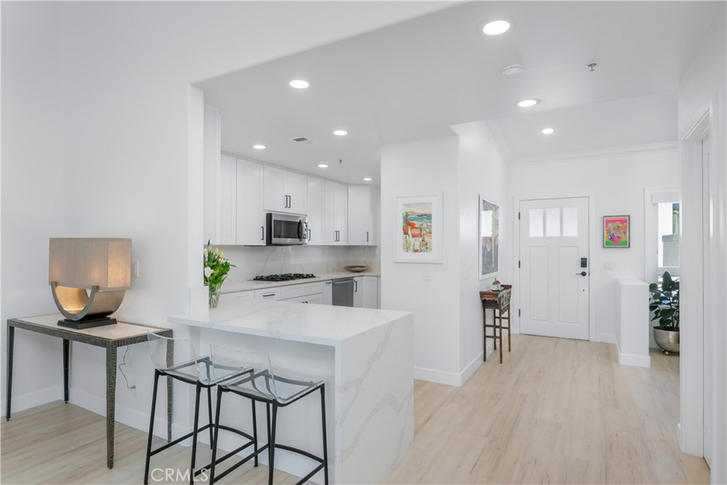 401 Seaward Road 2, Corona Del Mar CA 92625 - Photo 7